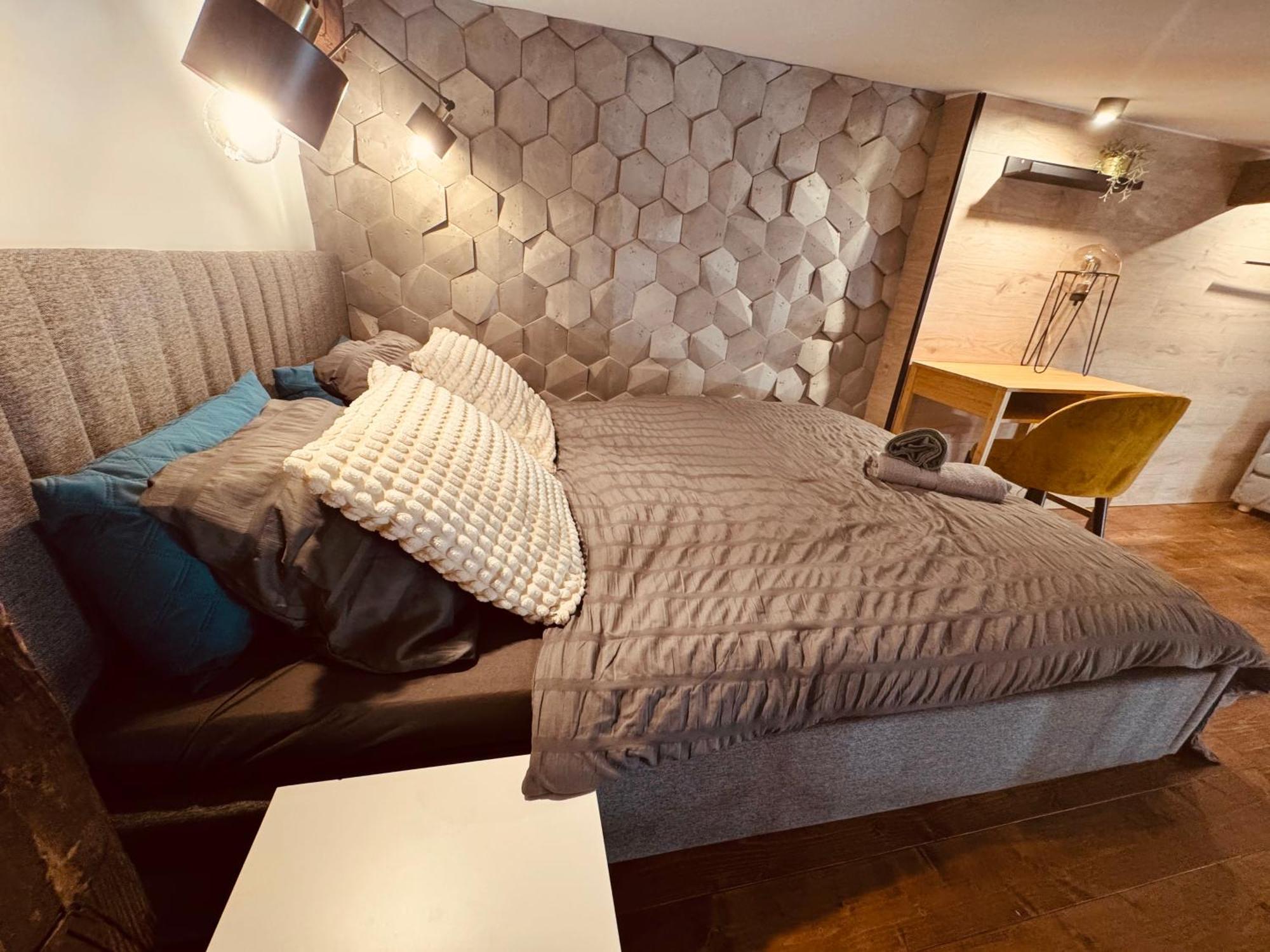 קטוביץ Loft In The City Center By Kobiela Apartments מראה חיצוני תמונה